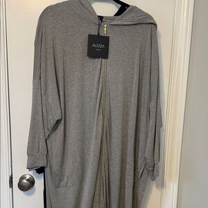 Aleeza Paris Gray Long Sleeve Dress